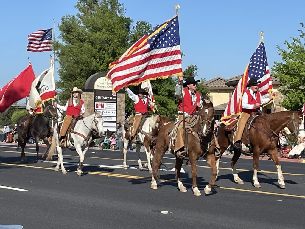 Rodeo Parade - OAKDALE RODEOOAKDALE RODEO